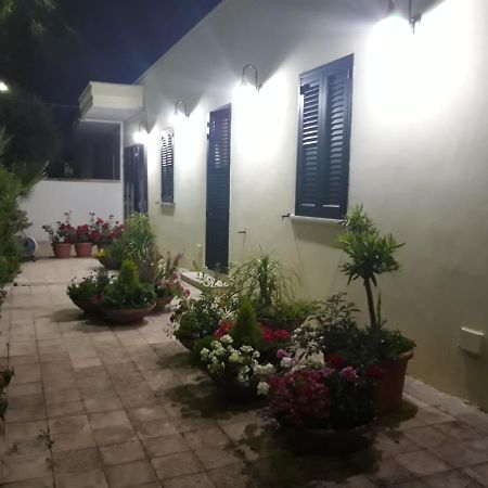 Monolocale Da Anna Apartment Porto Cesareo Exterior photo